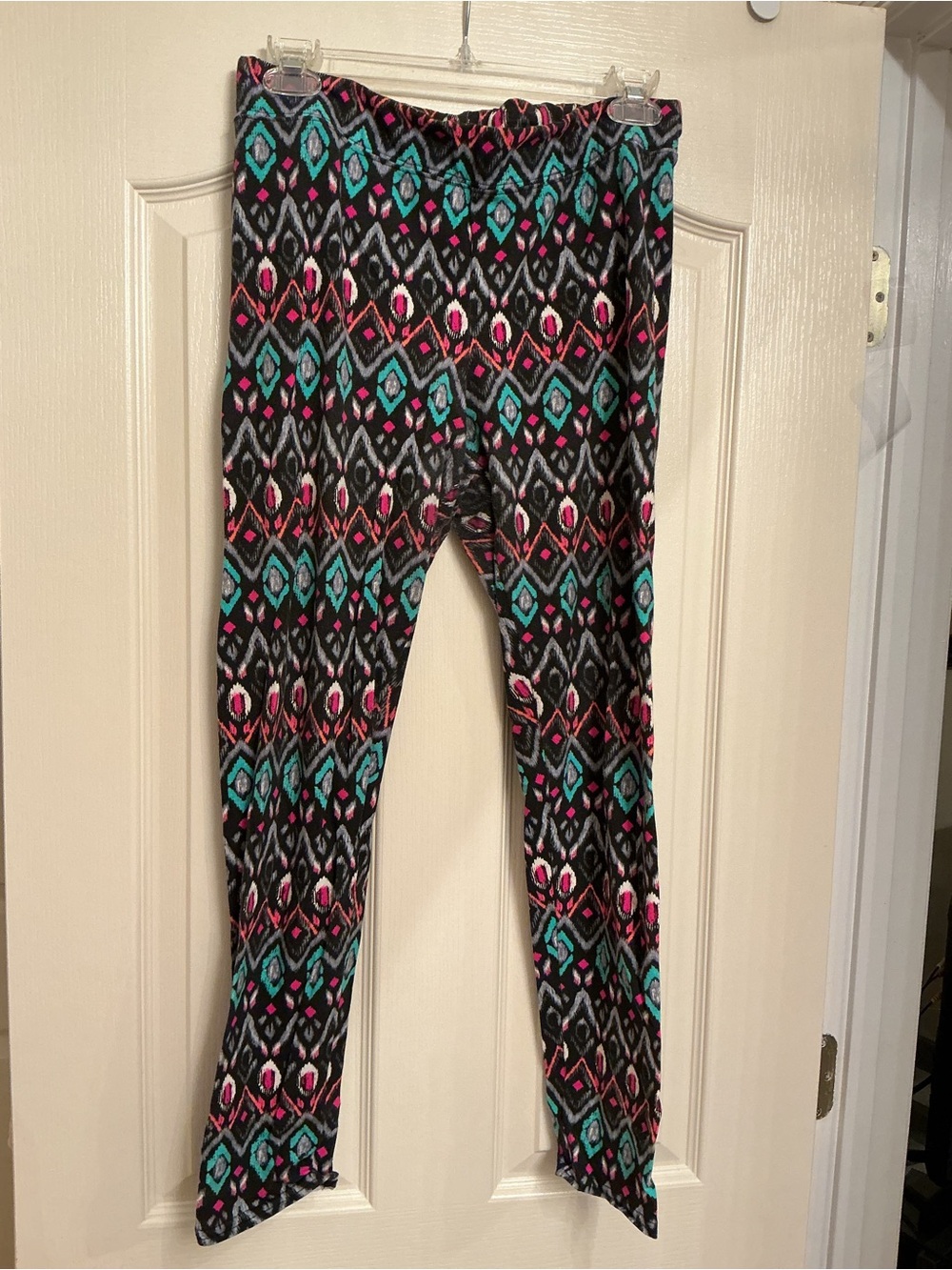 American Eagle Outfitters Black Leggings with Teal & Pink Aztec Print